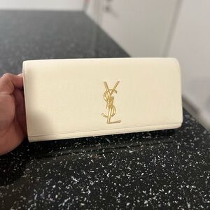 Ysl clutch
